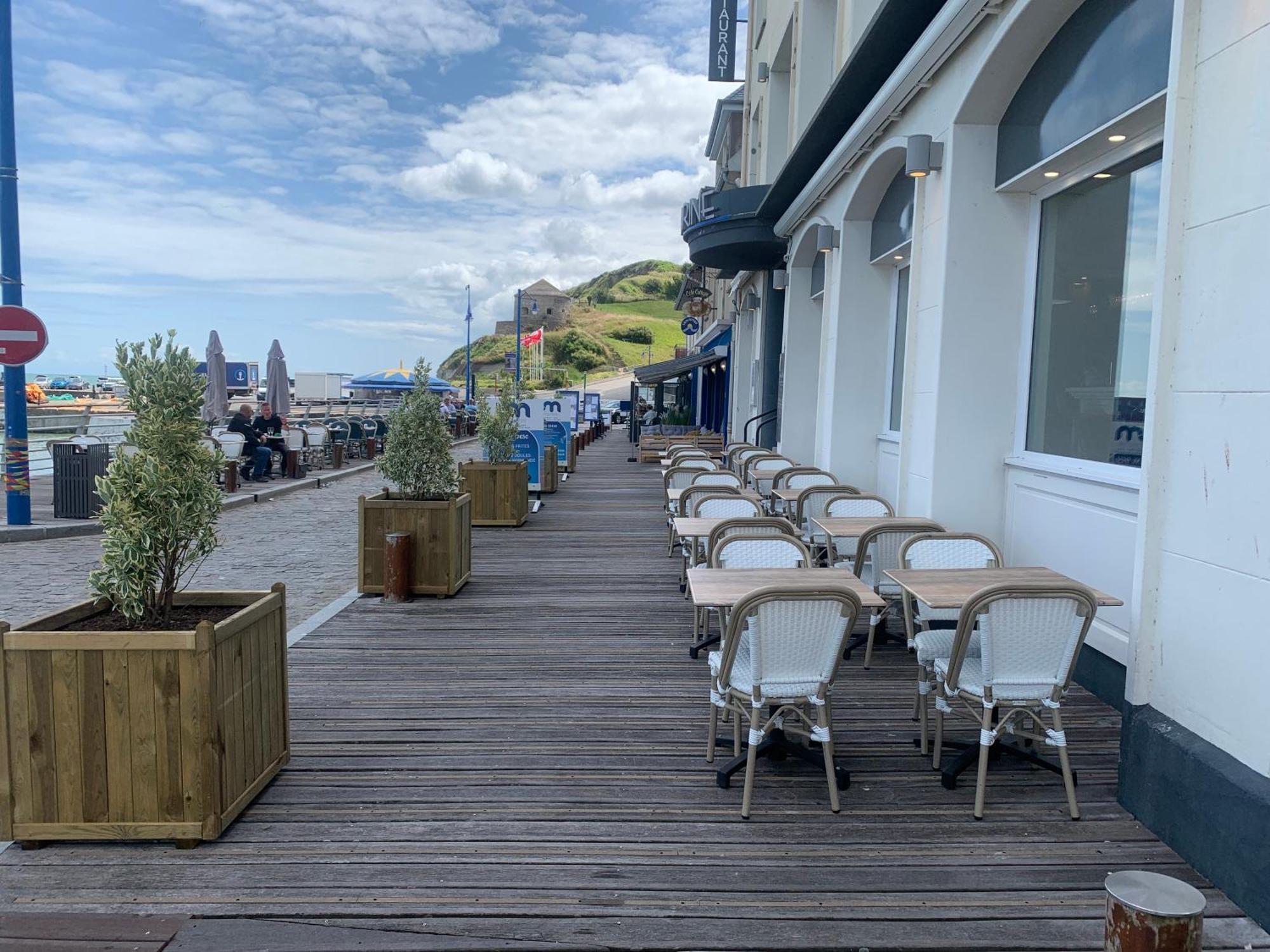 Le Grand Hotel De La Marine "Face A La Mer" Port-en-Bessin-Huppain Eksteriør billede
